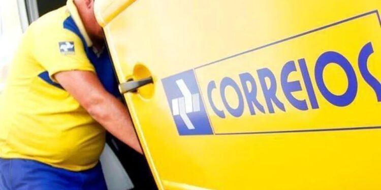 Correios: Saiba como calcular prazos e preços das encomendas