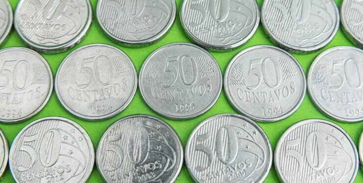 Saiba qual é a rara moeda de 50 centavos que pode valer até R$1.350!