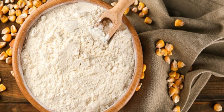 Você tem amido de milho em casa? Veja como usá-lo na limpeza da cozinha