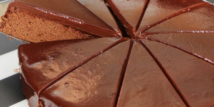 bolo de chocolate