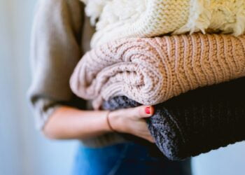 como tirar mancha de chocolate de roupa