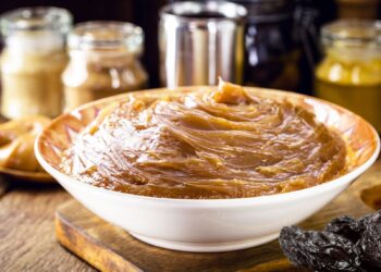 doce de leite com ameixa