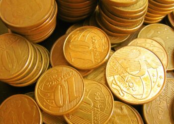 Confira a moeda de 10 centavos ano 2008 que pode valer até 400 vezes mais