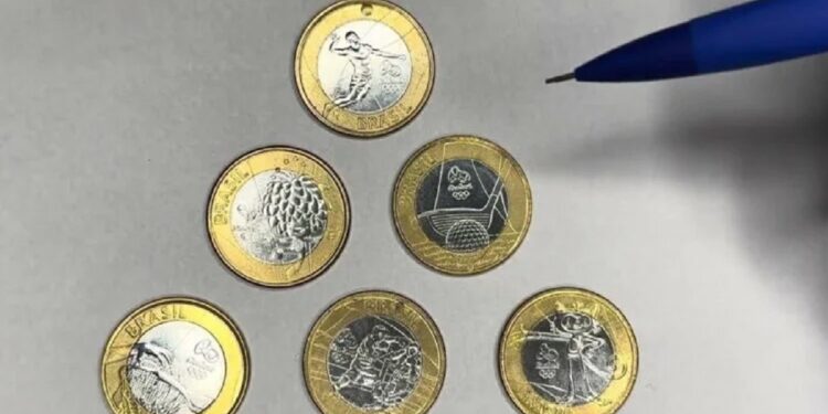 Conjunto de moedas de 1 real