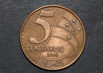 moeda valiosa de 5 centavos anos 2000