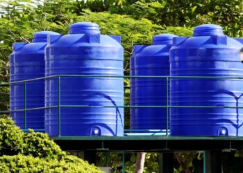 saiba como limpar caixa de água