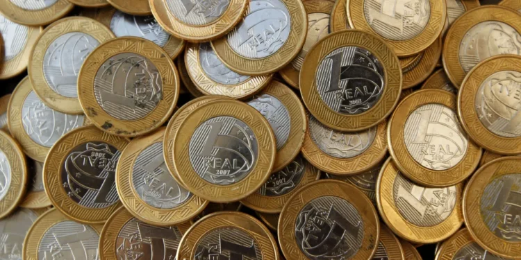 real valor destas 4 moedas de 1 real