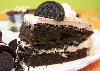 bolo de biscoito Oreo