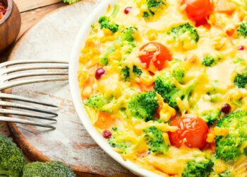 omelete de brócolis na Air Fryer