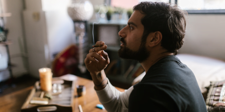 dicas-para-tirar-cheiro-de-cigarro