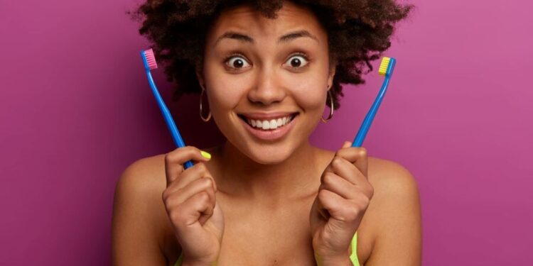 A Importância de uma Escova de Dente Limpa