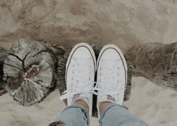 como limpar tênis branco