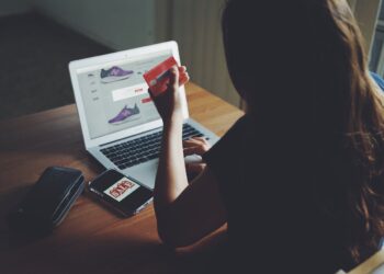 como economizar com compras online