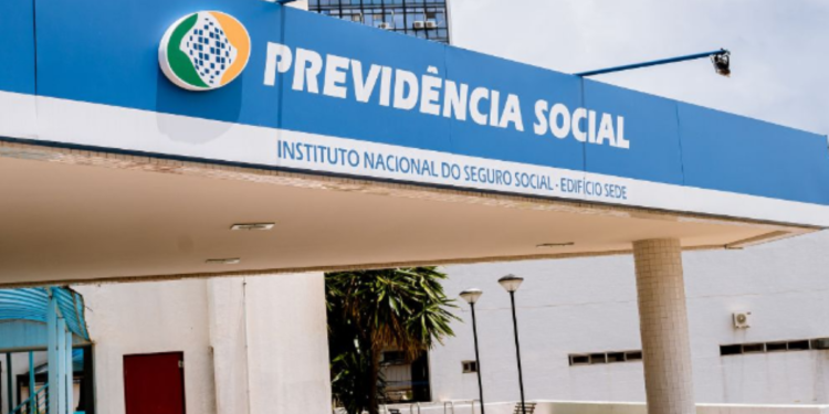 Quais são os critérios para receber o benefício assistencial (BPC/LOAS) pelo INSS?