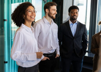 Como são as escalas de trabalho nas maiores economias?