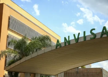 Anvisa proíbe marca de leite