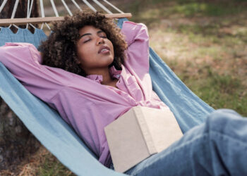 Descubra algumas práticas que podem melhorar sua saúde mental