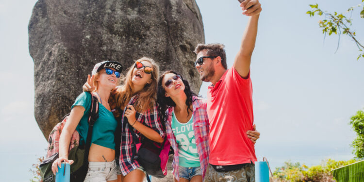 Veja algumas dicas para economizar na viagem